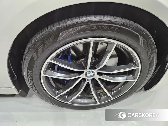 BMW 5 Series (G30) id 3354535 из Кореи 15