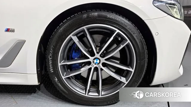 BMW 5 Series (G30) id 3669113 из Кореи 15