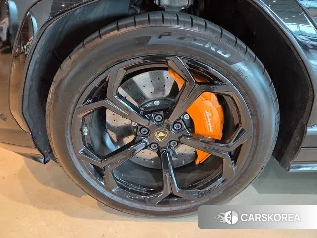 Lamborghini Urus id 3024210 из Кореи 13