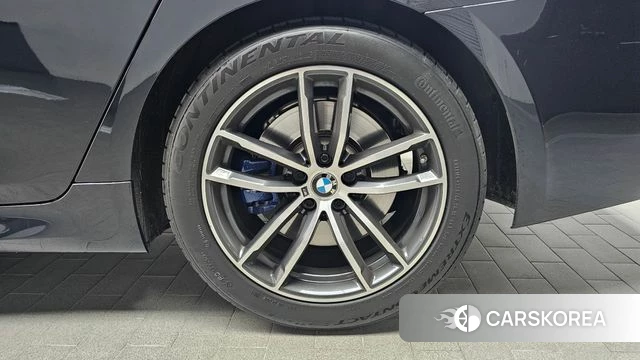 BMW 5 Series (G30) id 4415604 из Кореи 15