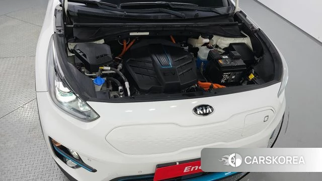 Kia Niro EV id 3853012 из Кореи 15