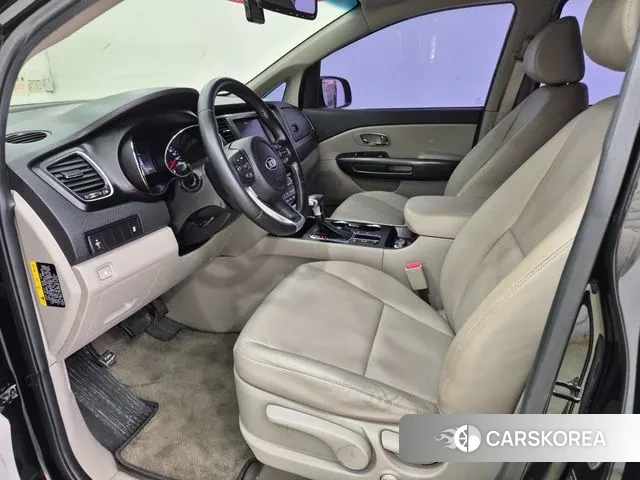 Kia The New Carnival id 3736883 из Кореи 15