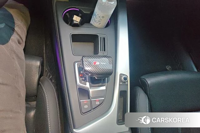 Audi A4L id 4276159 из Китая 12