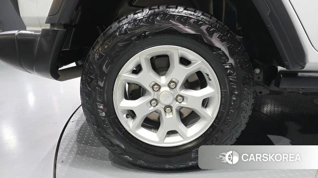 Jeep Wrangler (JL) id 3884950 из Кореи 15