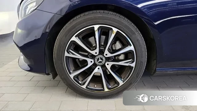 Mercedes-Benz E-Class W213 id 3530585 из Кореи 15