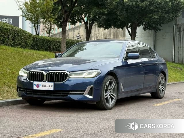 BMW 5 series 2022 Синий из Китая, фото 5