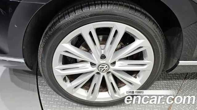 Volkswagen Passat GT (B8) id 2881817 из Кореи 15