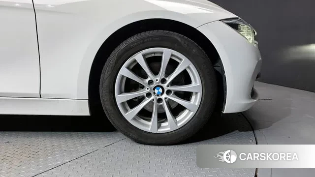 BMW 3 Series (F30) id 3608430 из Кореи 15