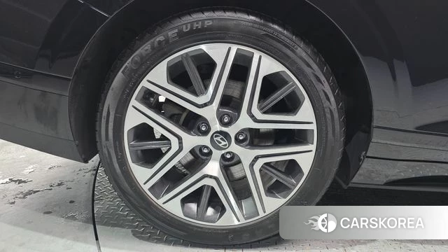 Hyundai Grandeur (GN7) id 4243792 из Кореи 27