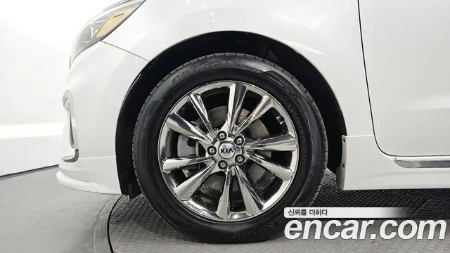 Kia The New Carnival id 2488830 из Кореи 15