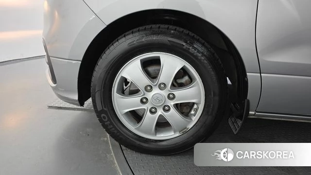 Hyundai The New Grand Starex id 4459519 из Кореи 15