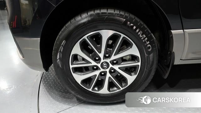 Hyundai The New Grand Starex id 3965659 из Кореи 15