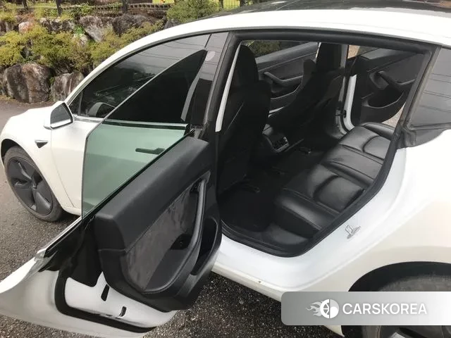 Tesla Model 3 2020 Белый из Кореи, фото 5