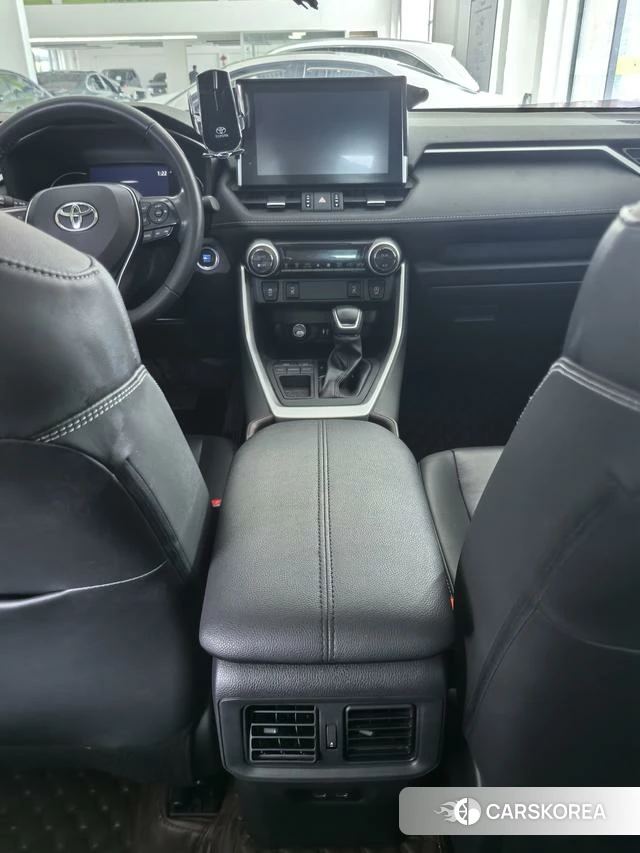Toyota RAV4 Rongfang 2023 Белый из Китая, фото 5