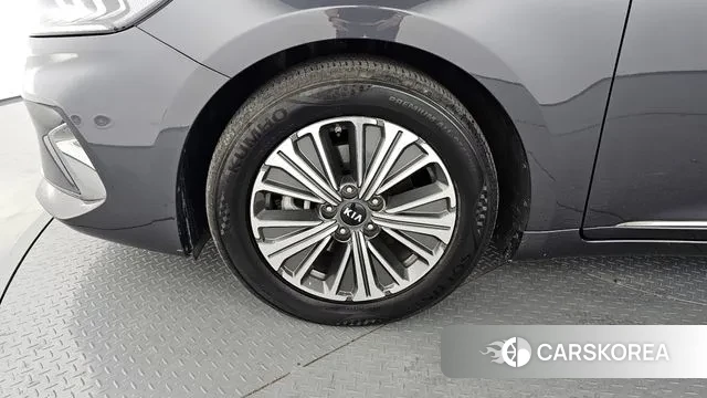 Kia K7 Premier Hybrid id 3055098 из Кореи 15