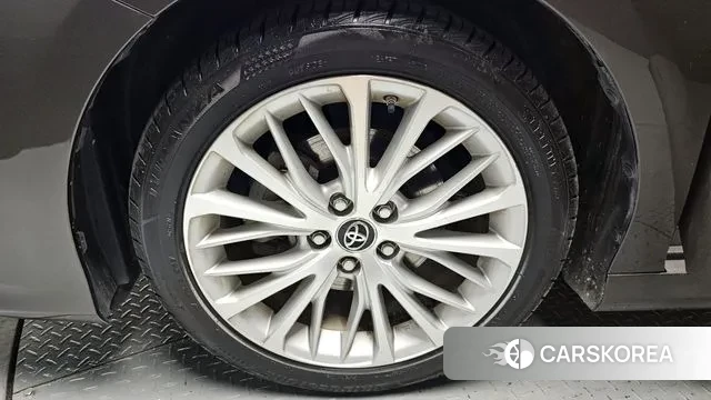 Toyota Camry (XV70) id 3429339 из Кореи 15