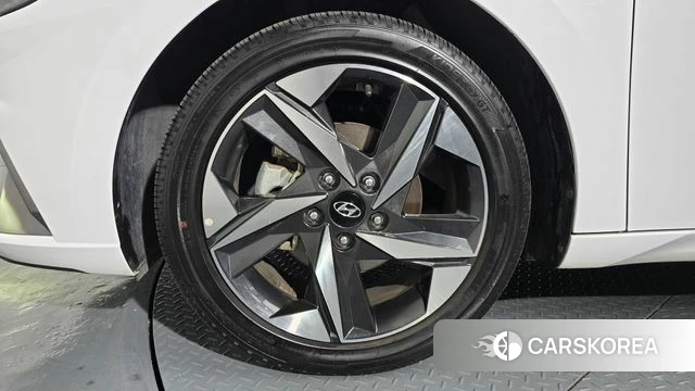 Hyundai Avante (CN7) id 3866128 из Кореи 16