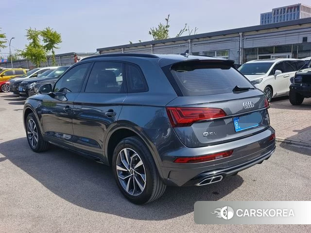 Audi Q5L id 4313736 из Китая 14