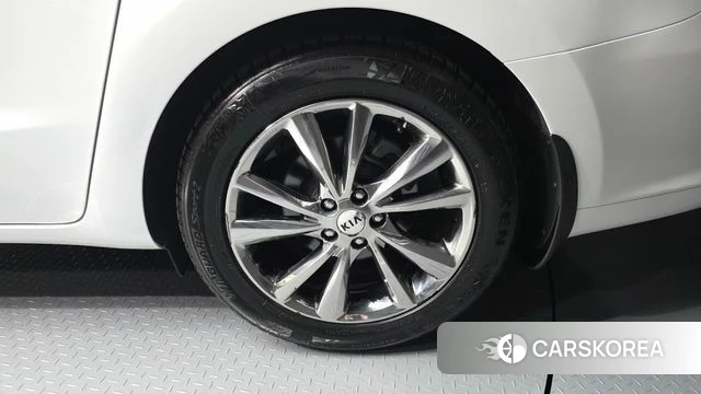 Kia The New Carnival id 4233156 из Кореи 26