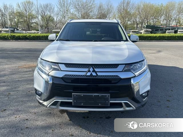 Mitsubishi  Outlander id 4212535 из Китая 10