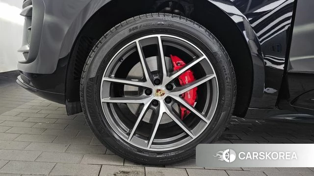 Porsche Macan id 4480898 из Кореи 29
