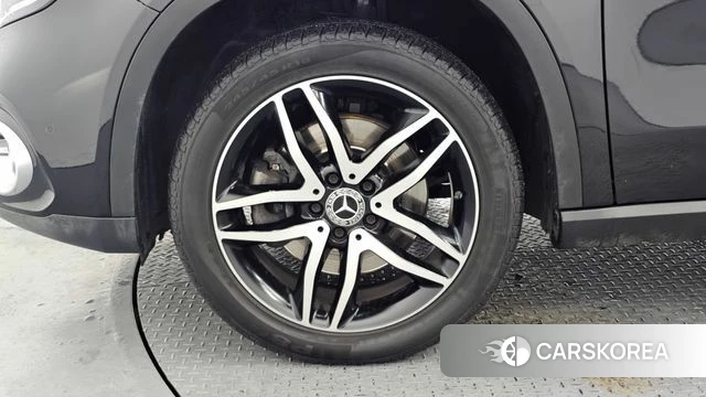 Mercedes-Benz GLA-Class X156 id 3807908 из Кореи 15