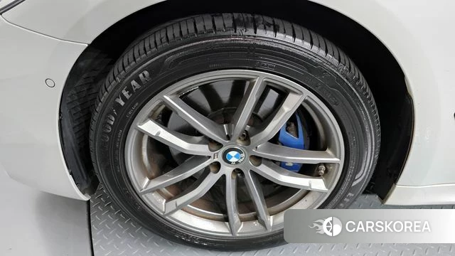 BMW 5 Series (G30) id 4357048 из Кореи 15
