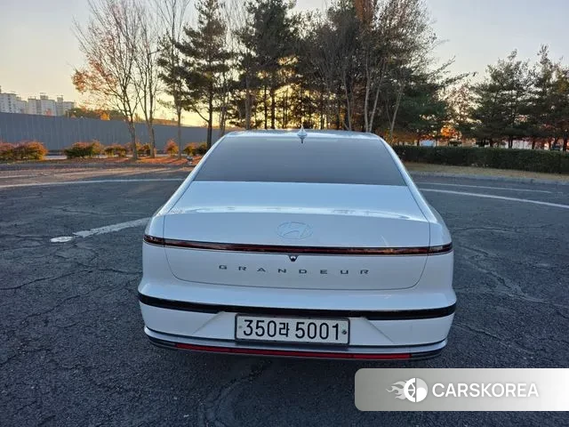 Hyundai Grandeur (GN7) id 3394145 из Кореи 15