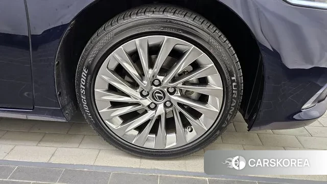Lexus ES300h 7th generation id 3518309 из Кореи 15