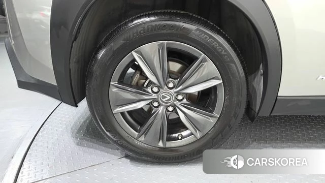 Lexus UX250h id 4651937 из Кореи 15