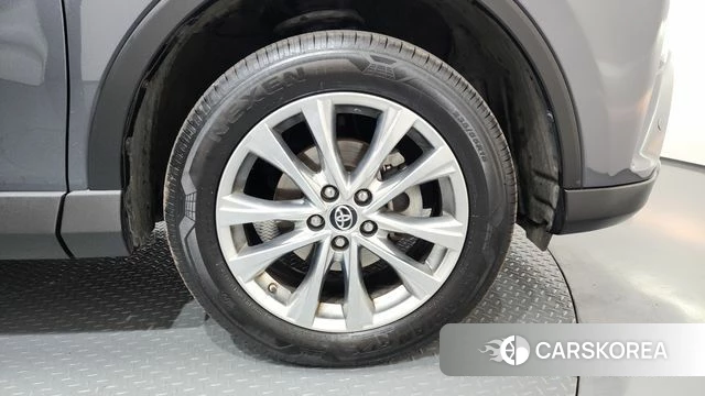 Toyota RAV4 id 3886595 из Кореи 15