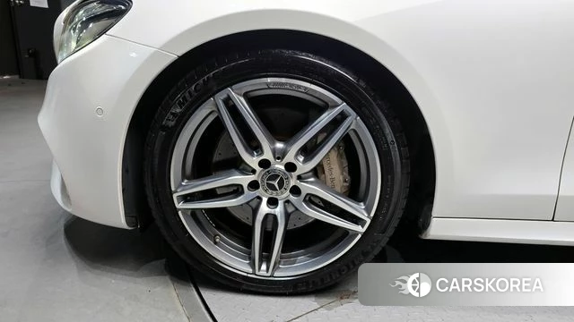 Mercedes-Benz E-Class W213 id 3893776 из Кореи 15