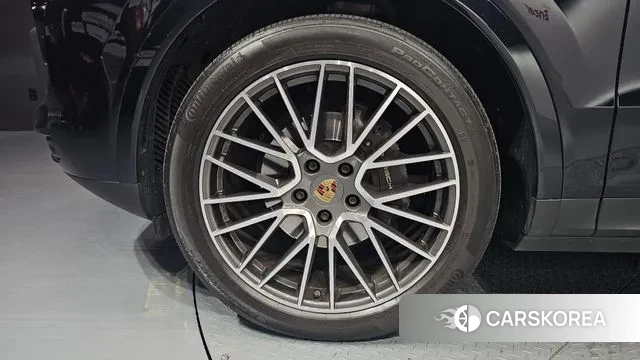 Porsche Cayenne (PO536) id 3631068 из Кореи 15