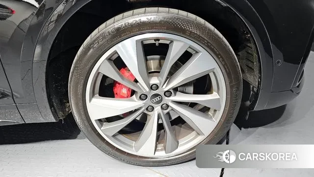 Audi SQ5 (FY) id 3342781 из Кореи 15