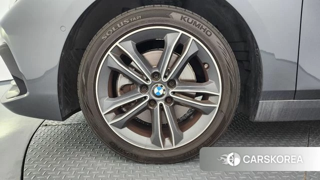 BMW 1 Series (F40) id 4594316 из Кореи 27