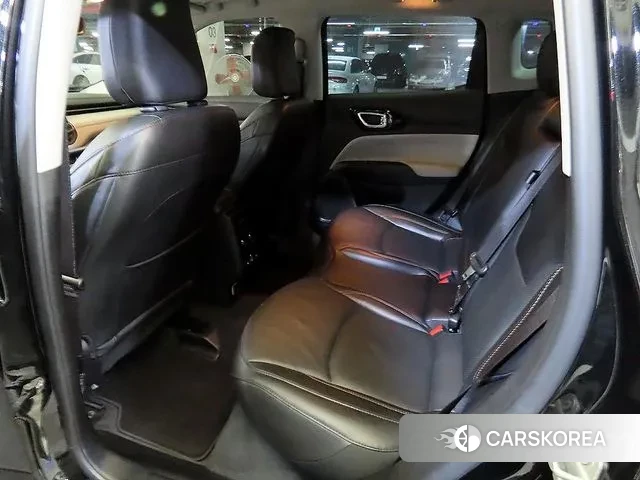 Jeep Compass 2nd Generation 2022 Черный из Кореи, фото 5