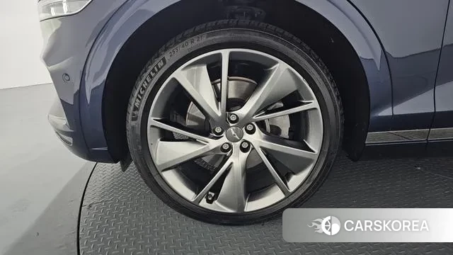 Genesis GV70 id 3258260 из Кореи 15