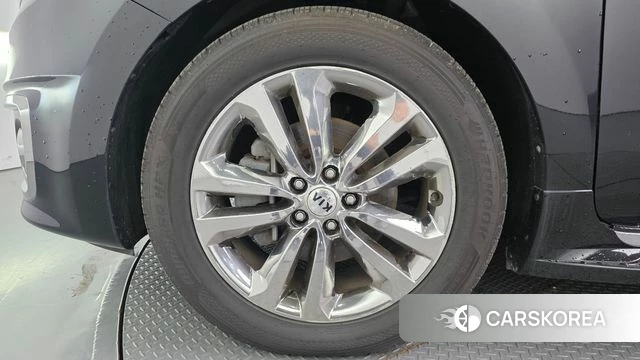 Kia All New Carnival id 4672844 из Кореи 15