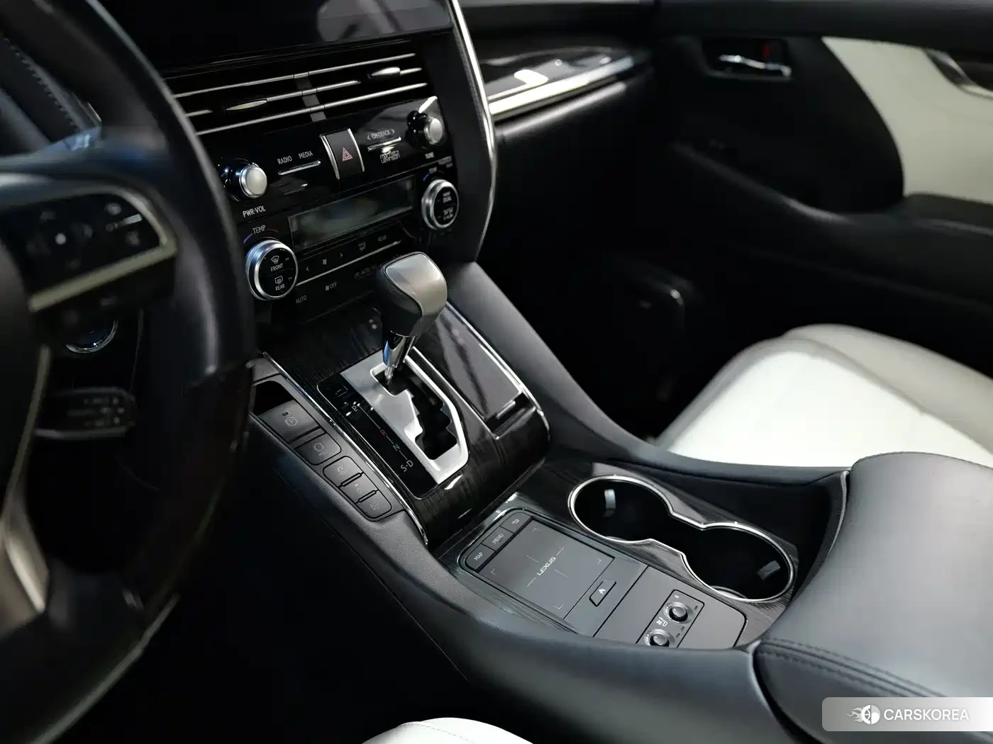 Lexus LM 2023 Черный из Китая, фото 6