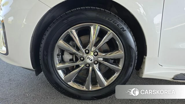 Kia The New Carnival id 4325407 из Кореи 33