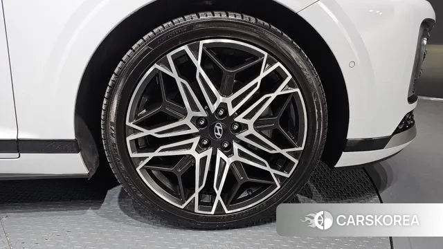 Hyundai Grandeur (GN7) id 3596712 из Кореи 15