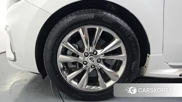 Kia The New Carnival id 3499810 из Кореи 15