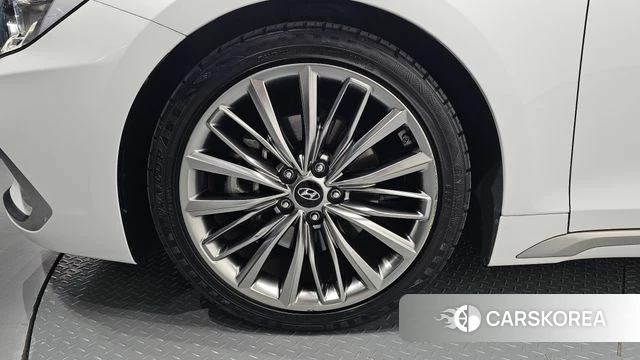 Hyundai Grandeur IG id 4647733 из Кореи 27
