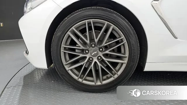 Genesis G70 id 3713953 из Кореи 15