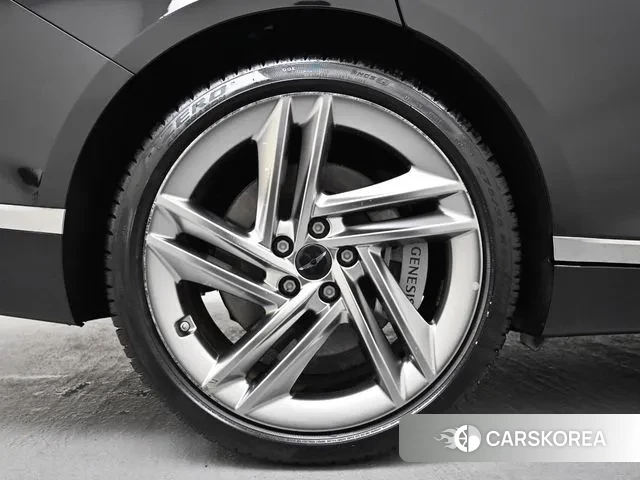 Genesis G80 (RG3) 2024 Черный из Кореи, фото 6