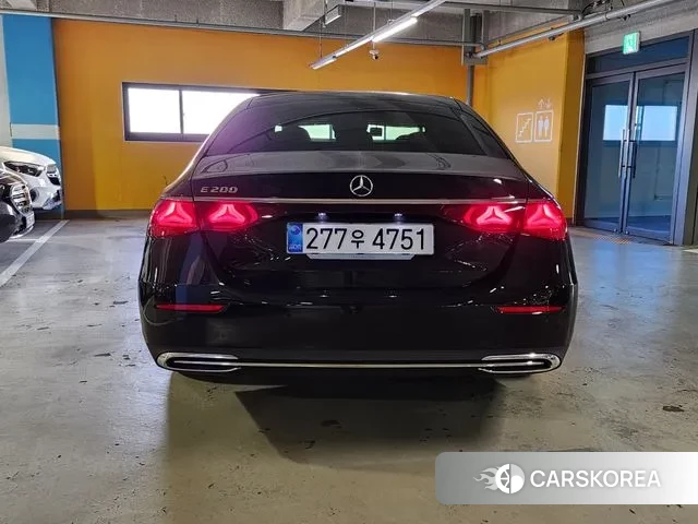 Mercedes-Benz E-Class W214 id 3599419 из Кореи 13