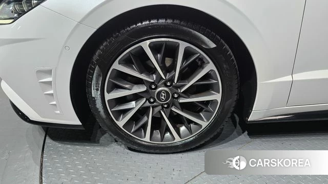 Hyundai Sonata (DN8) id 4937339 из Кореи 30