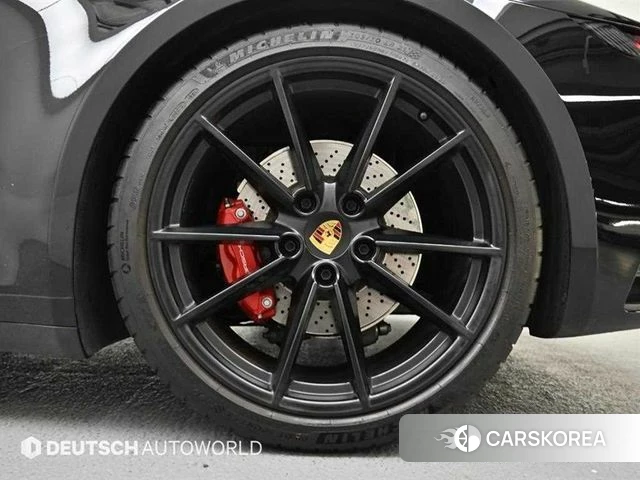 Porsche 911(992) id 4649896 из Кореи 15