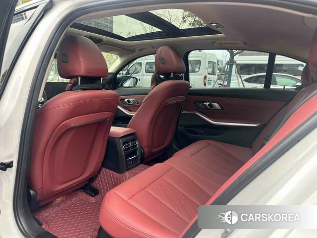 BMW 3 series 2023 Белый из Китая, фото 5