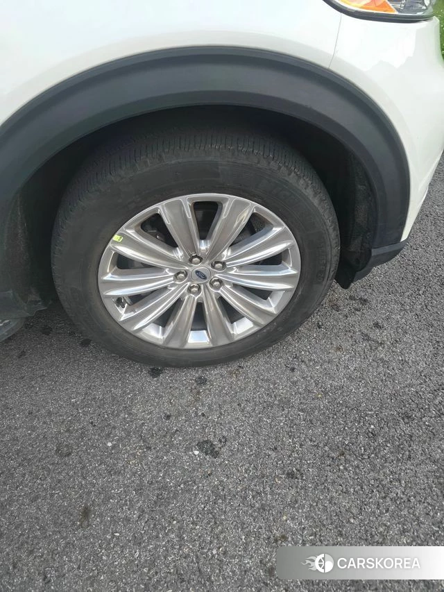 Ford Explorer 6th Generation 2021 Белый из Кореи, фото 5